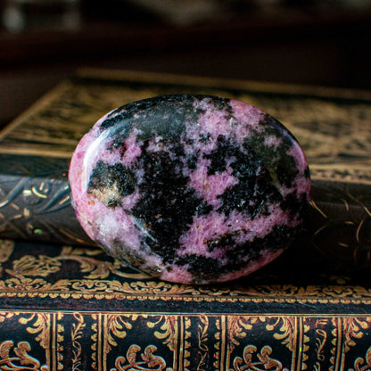 Rhodonite | Galet